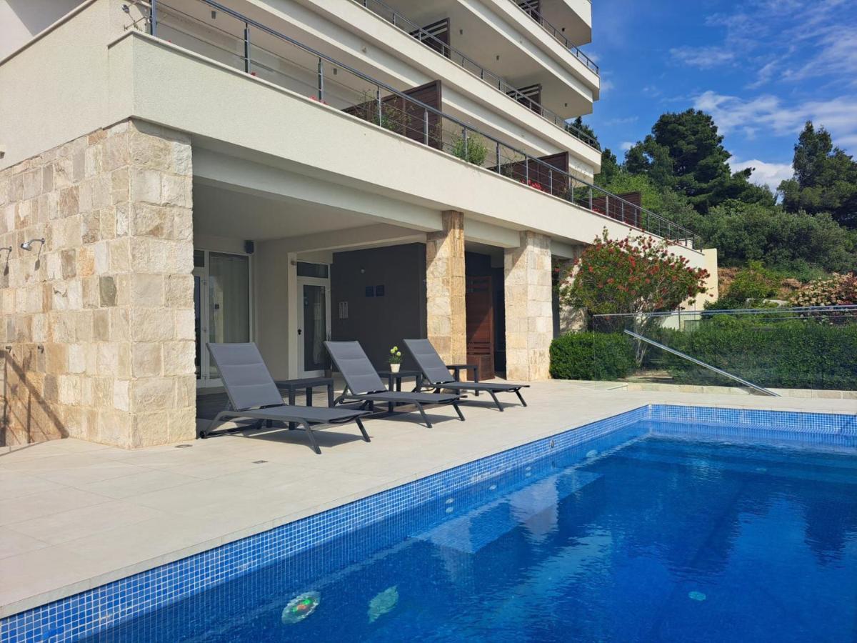 Villa Jolara With Heated Pool Mimice Exterior foto